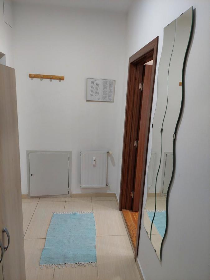 Smiley 2 - Subotica Centar Apartment Exterior foto